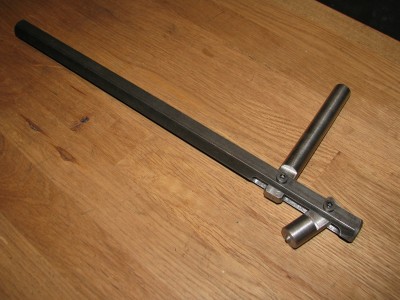 IMG_2756.JPG (84.03 Kio) Vu 7711 fois Extracteur pignon conique