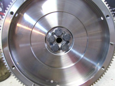 IMGP0147.JPG (63.12 Kio) Vu 5239 fois Une fois monté. Notez les 5 pions.