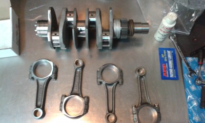 20151105_143151.jpg (56.25 Kio) Vu 17966 fois Les bielles avec les gros boulons ARP