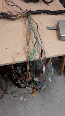 20160107_181515.jpg (63.49 Kio) Vu 3533 fois 2ème partie : les choses à recabler.