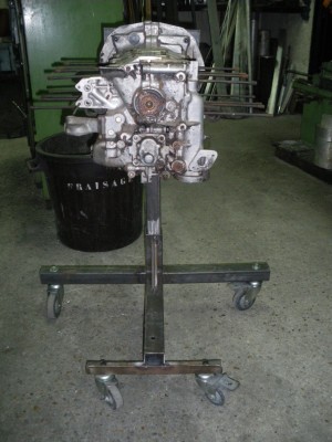 Imgp0600.jpg (79.64 Kio) Vu 9001 fois un petit support moteur qui va bien