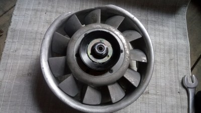 DSC_1868.JPG (72.12 Kio) Vu 13602 fois Puis montage de l'ensemble