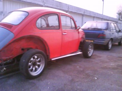 DSC00508.JPG (62.17 Kio) Vu 9169 fois et oui je l ai tracter .......avec ma 309 heureusement que lon ma prêter un tow bar