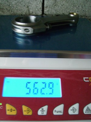 IMGP0727.jpg (57.87 Kio) Vu 6729 fois Bielle forgée en H