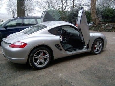 PorscheCayman4.jpg (65.85 Kio) Vu 2455 fois porsche cayman