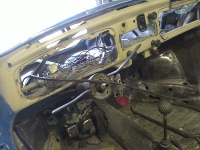 Photo 383.jpg (73.5 Kio) Vu 61169 fois "tableau de bord"