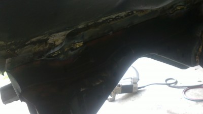 17072011172.JPG (26.19 Kio) Vu 61152 fois "fond avant"