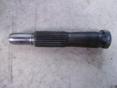 IMGP0055.JPG (49.55 Kio) Vu 3656 fois Queue de boite coupée et ecrou soudé.